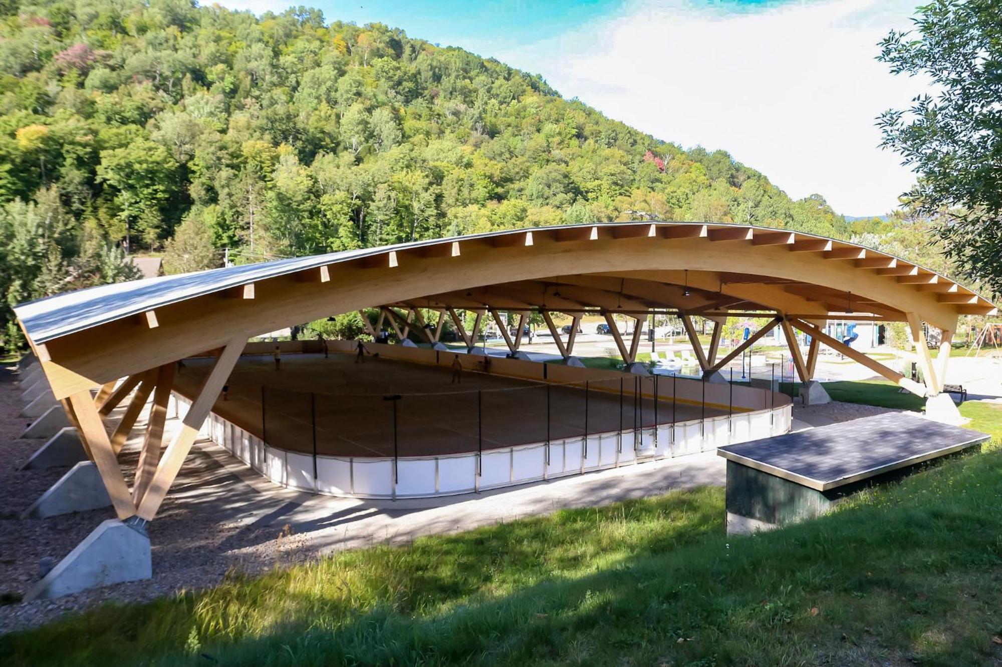 Condo Moderne, Escapade Vacance, Vue Sur Montagnes 外观 照片